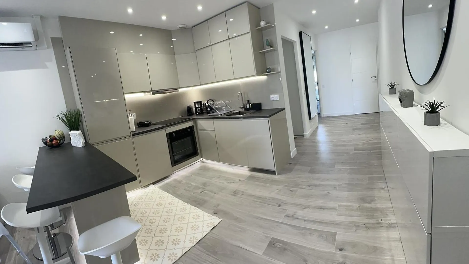Appartement Luxueux 110M Colle Au Prestigieux Hotel Le Martinez Cannes Apartment