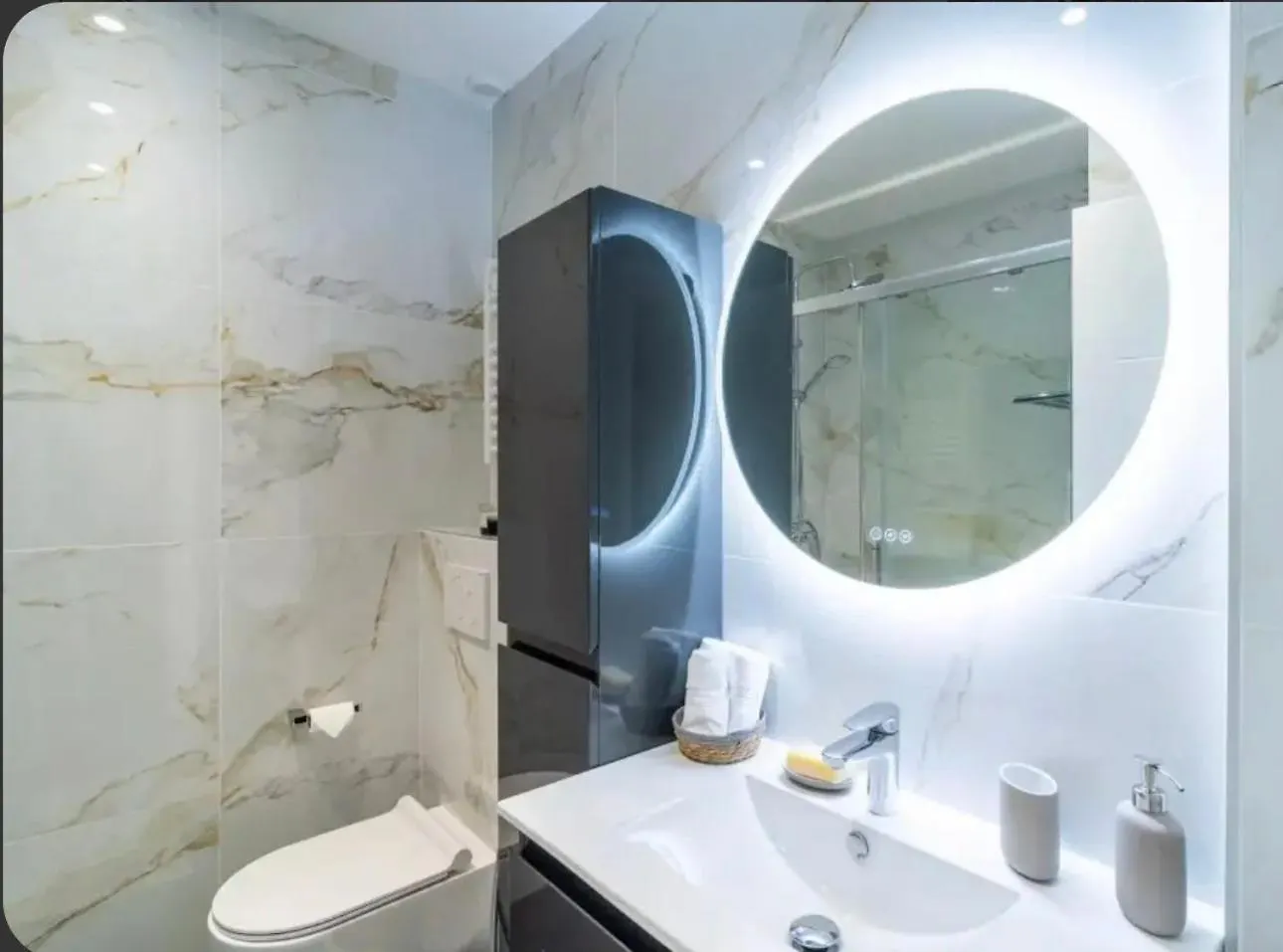 Apartment Appartement Luxueux 110M Colle Au Prestigieux Hotel Le Martinez Cannes France